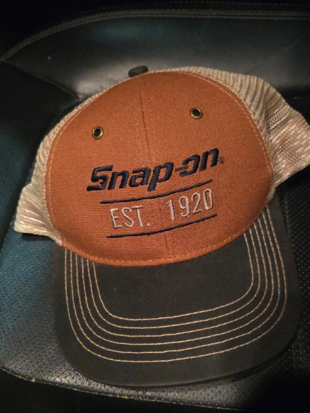 Snap-on Men's Rust Brown and Black Trucker Cap
